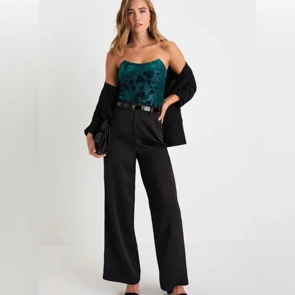 Lulus Iconic Beauty Emerald Green Velvet Floral Strapless Bodysuit - Picture 2 of 10